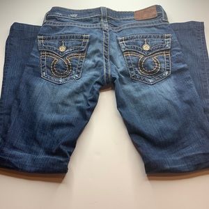 Big Star • Liv Distressed Jeans Size 27R x29